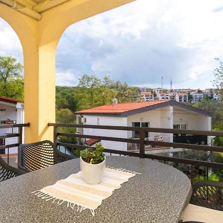 Apartment Blazi นยีวีเซ ภายนอก รูปภาพ