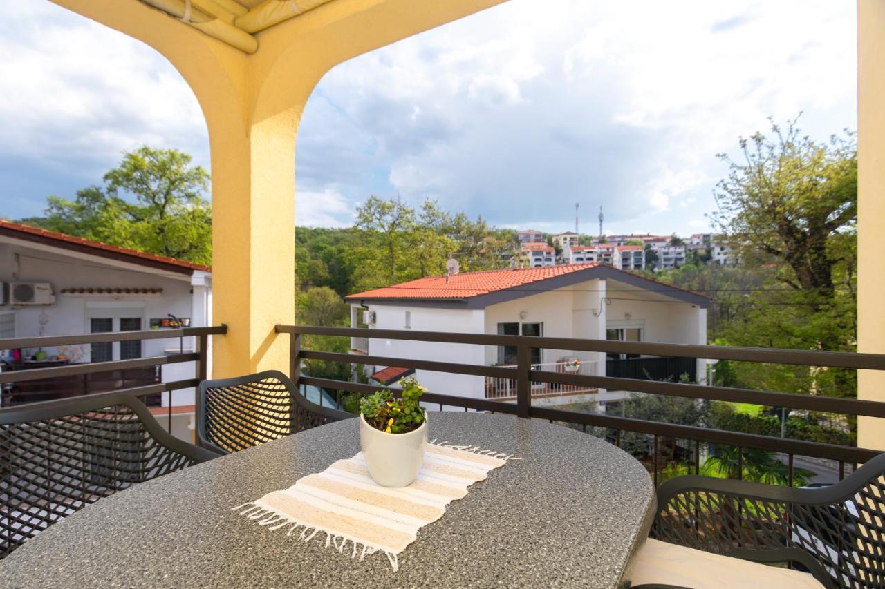Apartment Blazi นยีวีเซ ภายนอก รูปภาพ